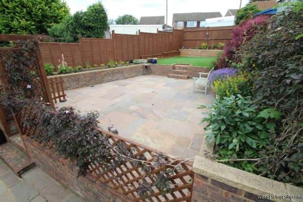Additional Property Image 2 bedroom Detached Bungalow for sale in Hemel Hempstead 11