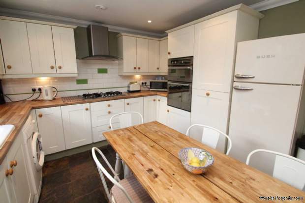 Additional Property Image 2 bedroom Detached Bungalow for sale in Hemel Hempstead 13