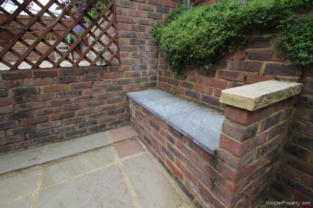Additional Property Image 2 bedroom Detached Bungalow for sale in Hemel Hempstead 15
