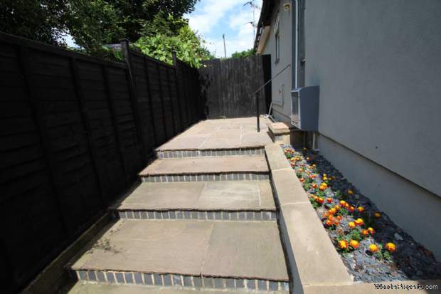 Additional Property Image 2 bedroom Detached Bungalow for sale in Hemel Hempstead 19