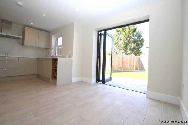 Additional Property Image 3 bedroom Semi Detached for sale in Hemel Hempstead 5