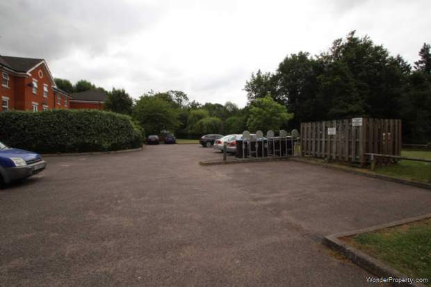 Additional Property Image 2 bedroom Apartment for sale in Hemel Hempstead 9