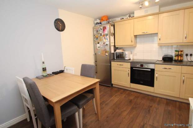 Additional Property Image 2 bedroom Apartment for sale in Kings Langley 6