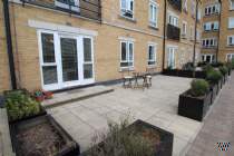 2 bedroom Apartment for sale in Kings Langley