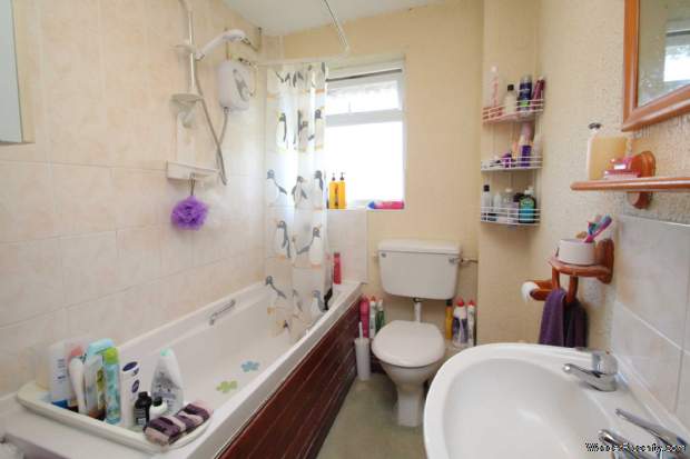 Additional Property Image 4 bedroom Terraced for sale in Hemel Hempstead 8