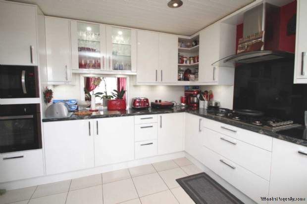 Additional Property Image 3 bedroom Terraced for sale in Hemel Hempstead 5