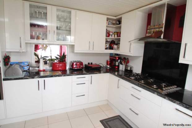 Additional Property Image 3 bedroom Terraced for sale in Hemel Hempstead 9