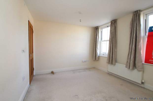Additional Property Image 2 bedroom Apartment for sale in Hemel Hempstead 8