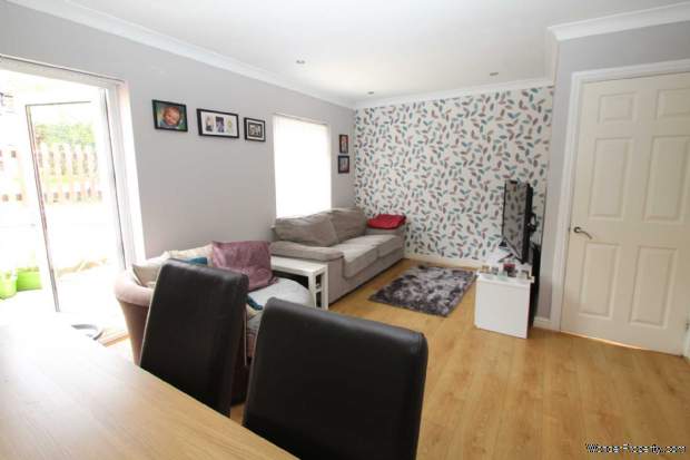 Additional Property Image 3 bedroom Semi Detached for sale in Hemel Hempstead 3