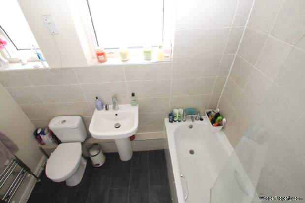 Additional Property Image 3 bedroom Semi Detached for sale in Hemel Hempstead 5