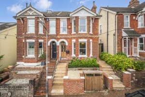 3 bedroom Semi Detached for sale in Royal Tunbridge Wells