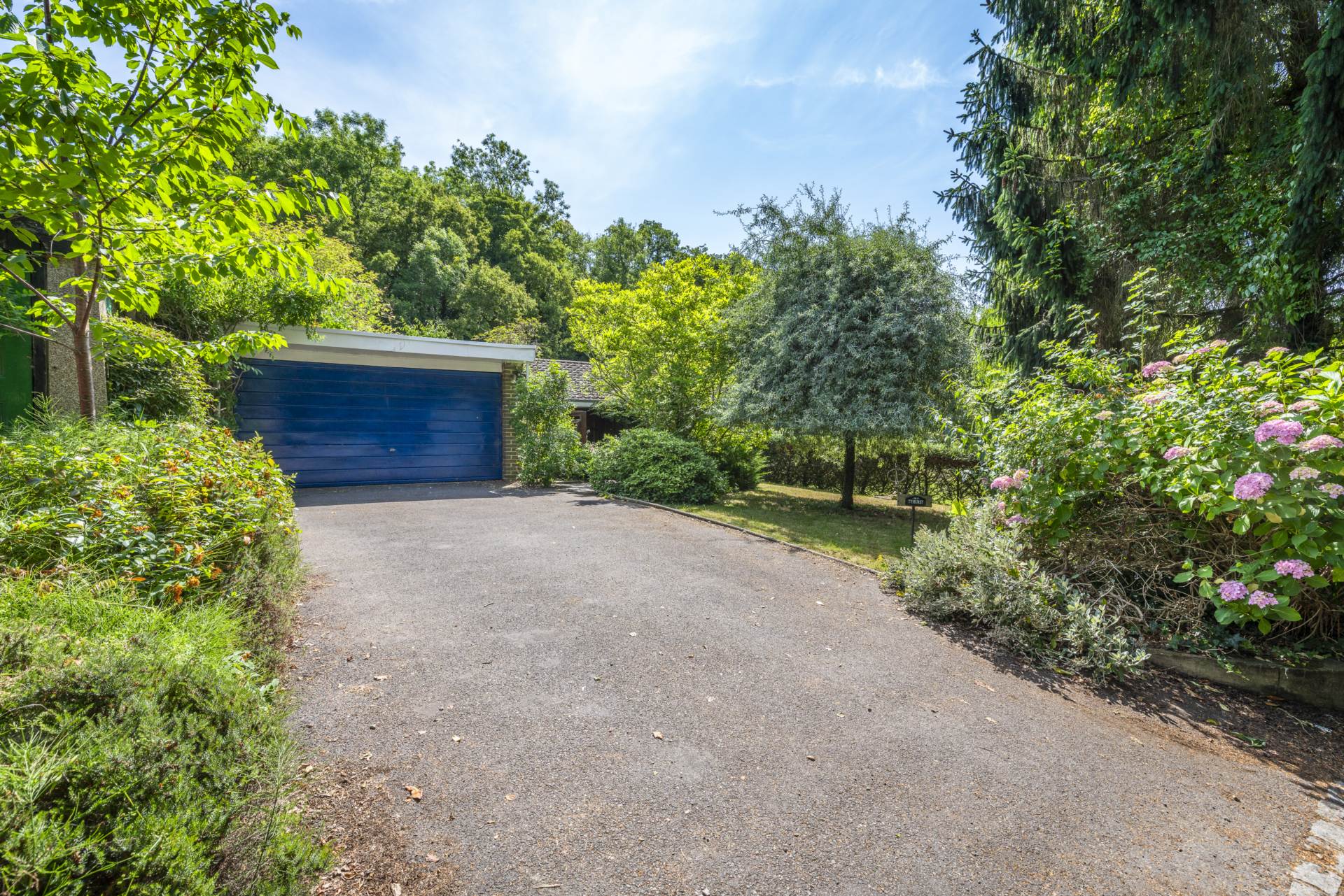 Additional Property Image 3 bedroom Detached Bungalow for sale in Penshurst 2