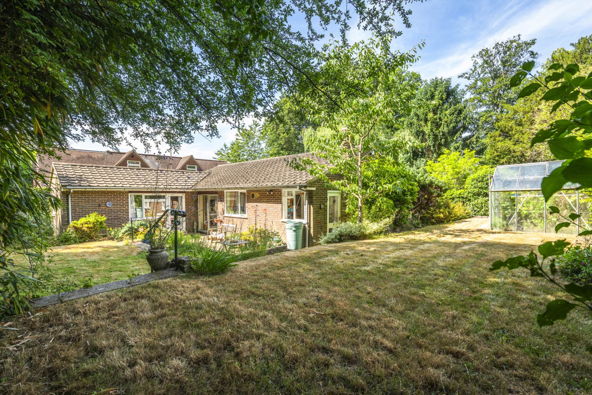 Additional Property Image 3 bedroom Detached Bungalow for sale in Penshurst 15