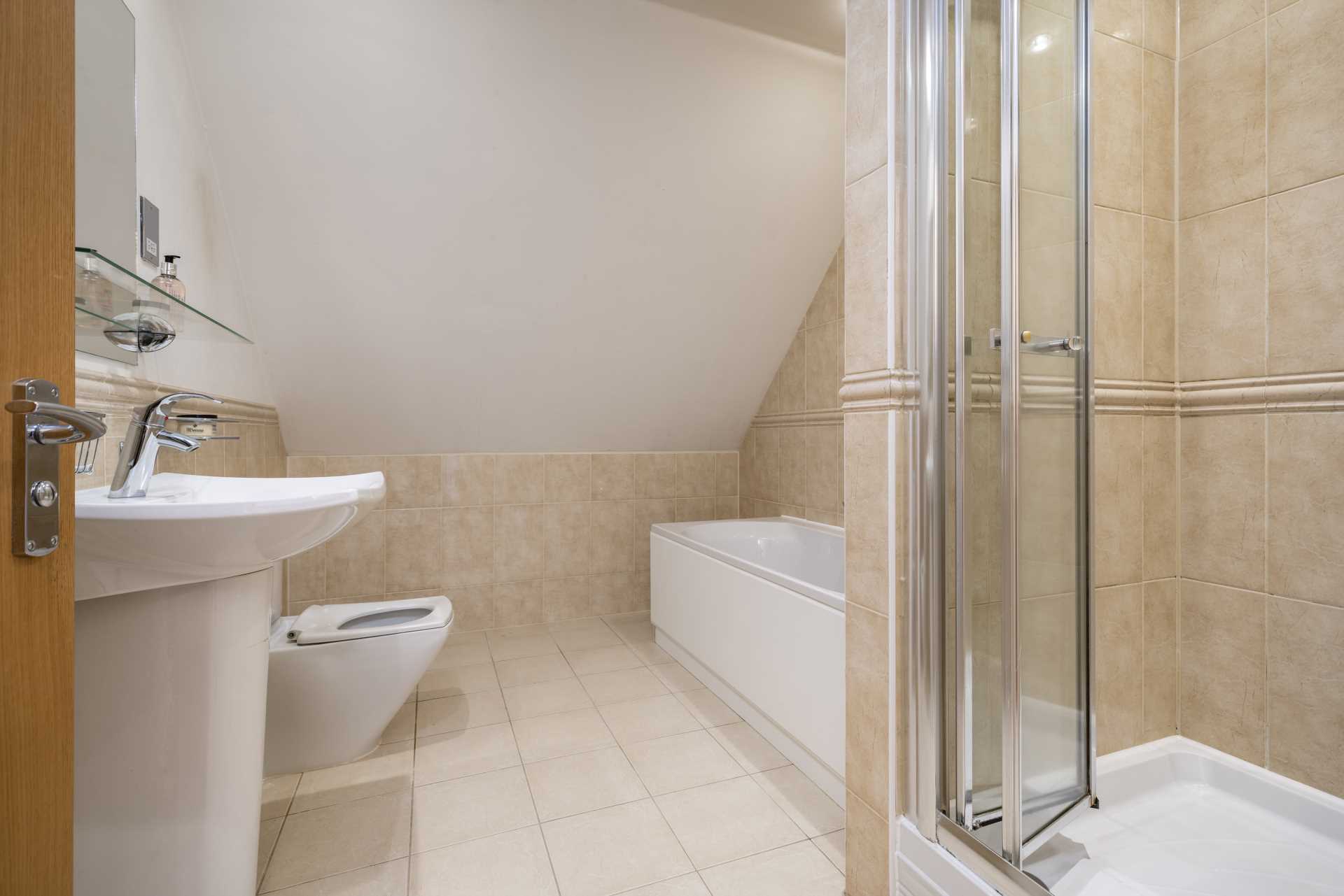 Additional Property Image 5 bedroom Detached for sale in Royal Tunbridge Wells 11