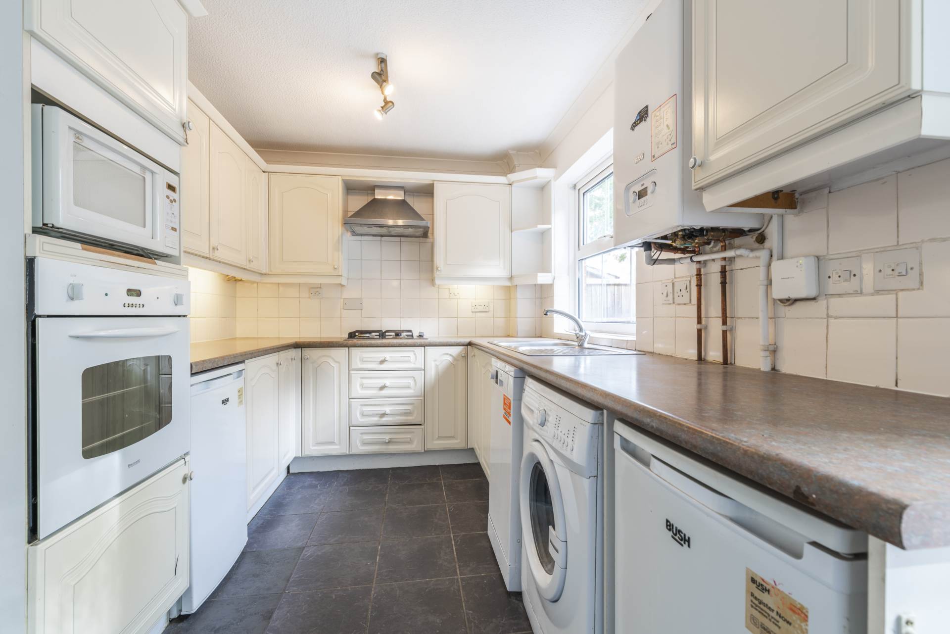 Additional Property Image 3 bedroom Detached for sale in Tonbridge 4