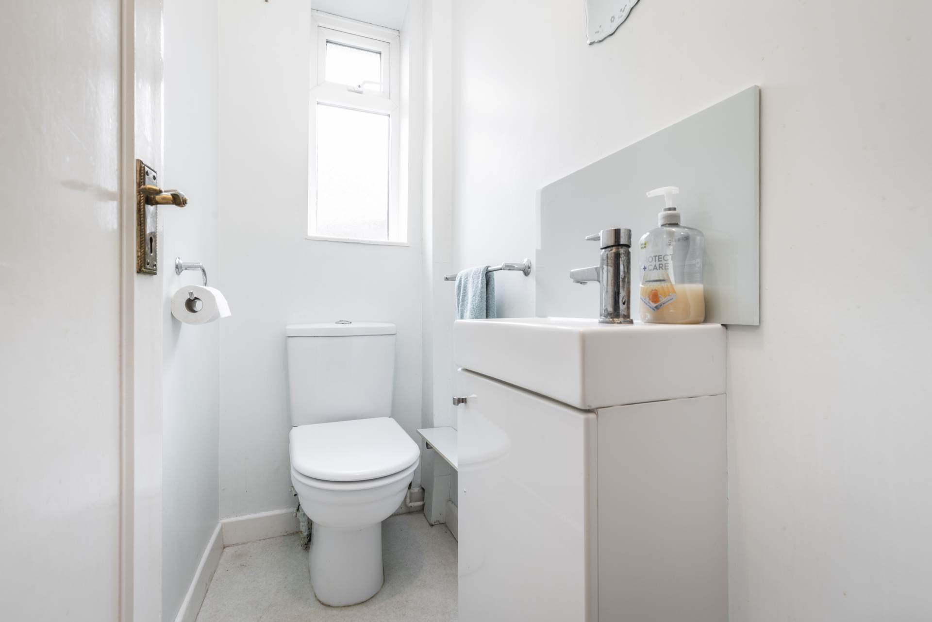 Additional Property Image 2 bedroom Semi Detached Bungalow for sale in Royal Tunbridge Wells 8