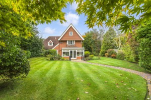 5 bedroom Detached for sale in Royal Tunbridge Wells