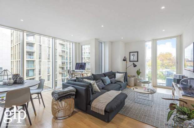 1 bedroom Flat for sale in London