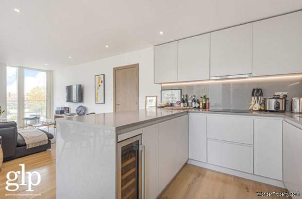 Additional Property Image 1 bedroom Flat for sale in London 9