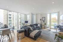 1 bedroom Flat for sale in London