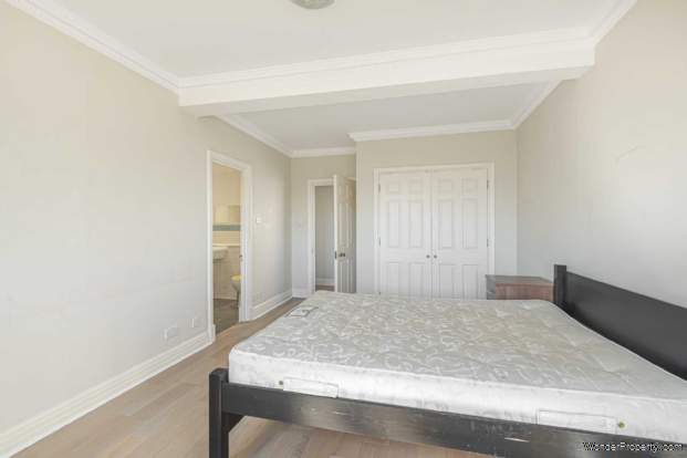 Additional Property Image 3 bedroom Flat for sale in London 4