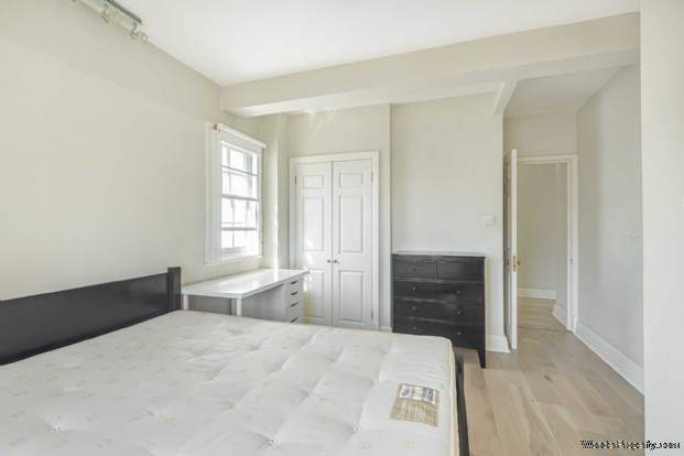 Additional Property Image 3 bedroom Flat for sale in London 11