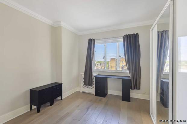 Additional Property Image 3 bedroom Flat for sale in London 16