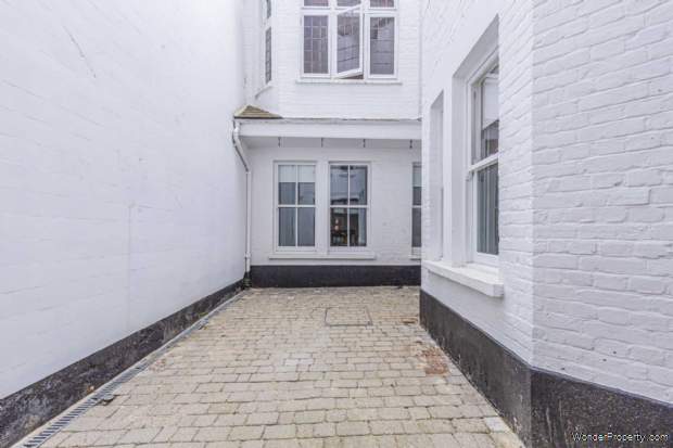 Additional Property Image 2 bedroom Flat to rent in London 15