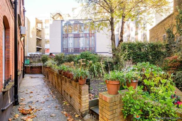 Additional Property Image 1 bedroom Flat for sale in London 16