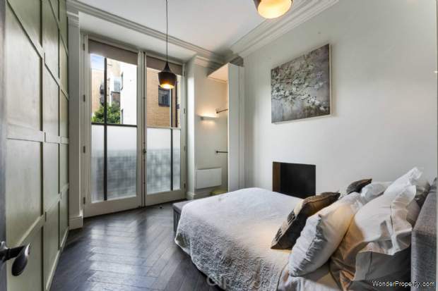 Additional Property Image 1 bedroom Flat for sale in London 2