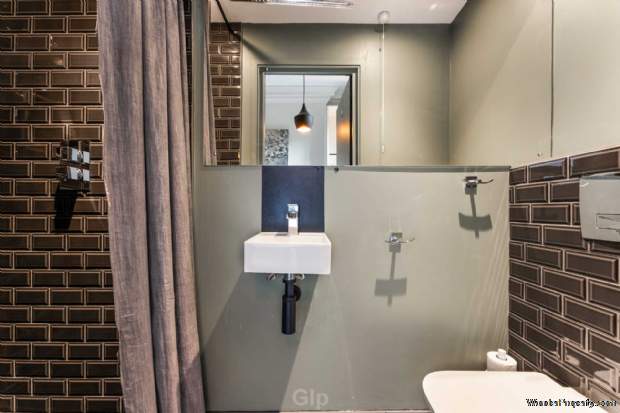 Additional Property Image 1 bedroom Flat for sale in London 5