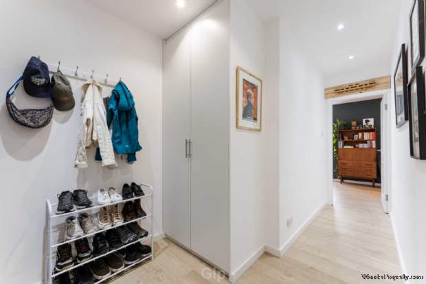 Additional Property Image 2 bedroom Flat for sale in London 10