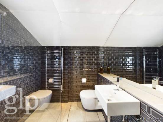 Additional Property Image 3 bedroom Flat for sale in London 13