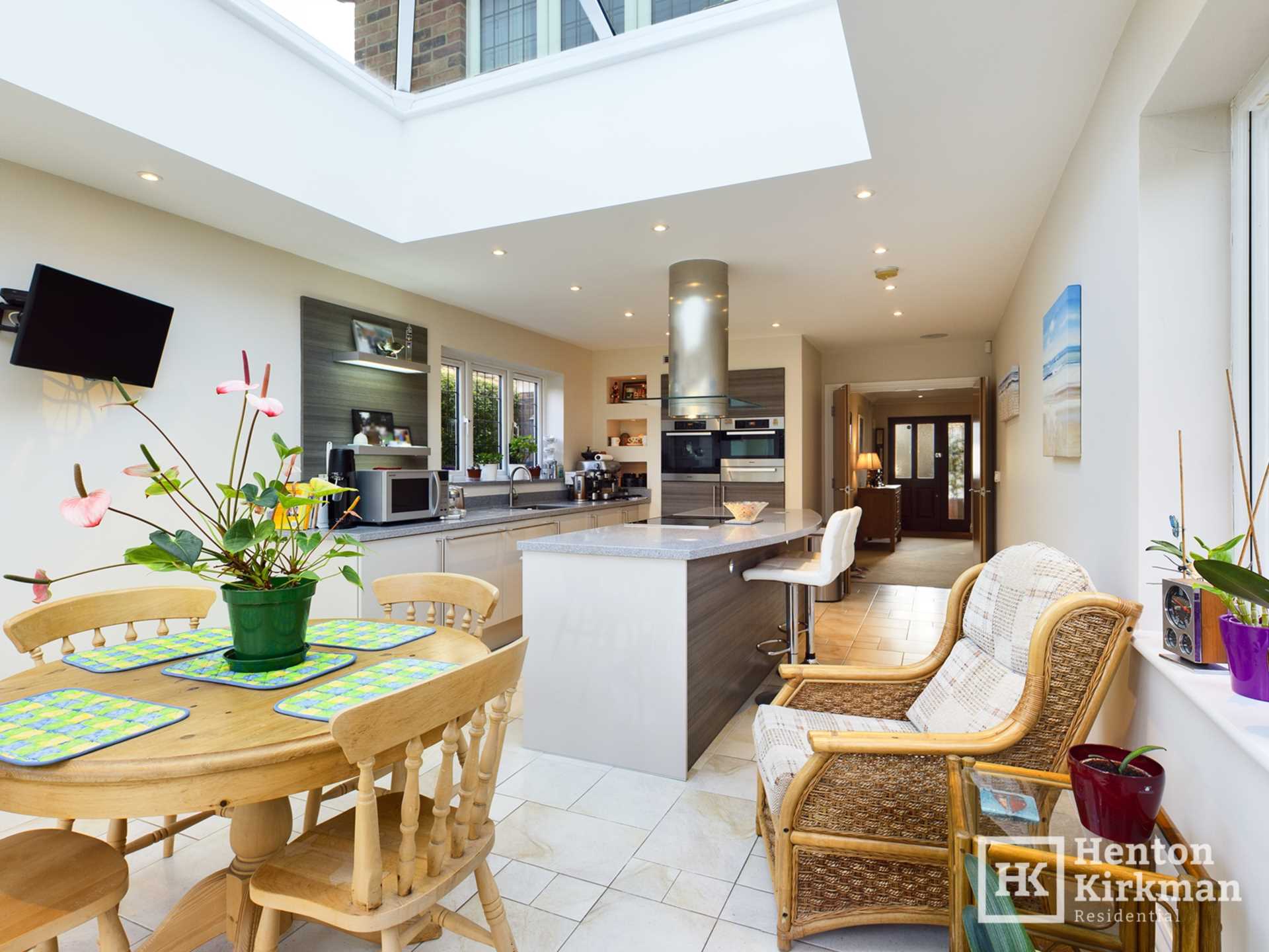 Additional Property Image 5 bedroom Detached for sale in Billericay 10