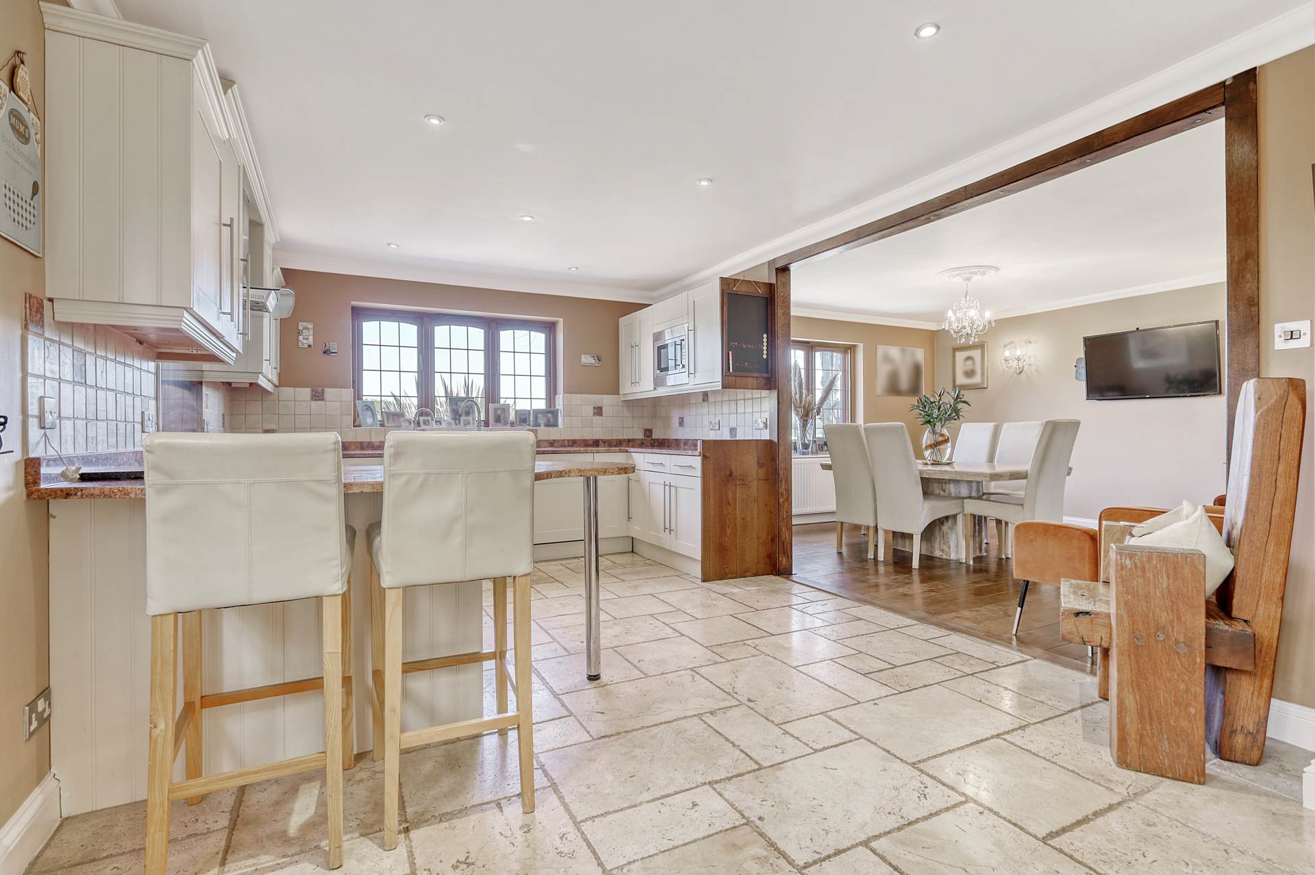Additional Property Image 6 bedroom Detached for sale in Billericay 5