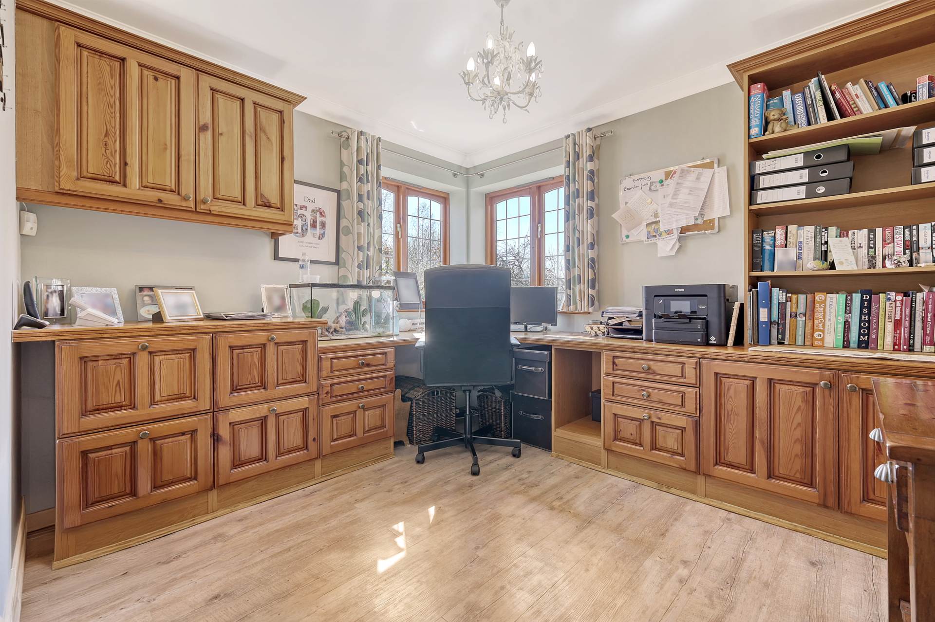 Additional Property Image 6 bedroom Detached for sale in Billericay 10