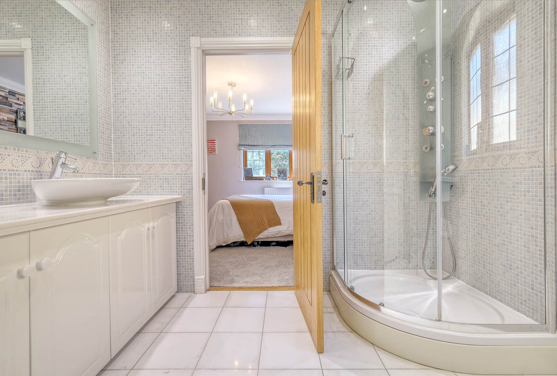 Additional Property Image 6 bedroom Detached for sale in Billericay 18