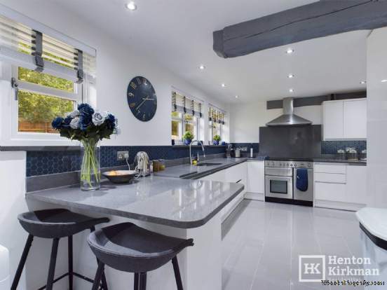 Additional Property Image 5 bedroom Detached for sale in Basildon 5