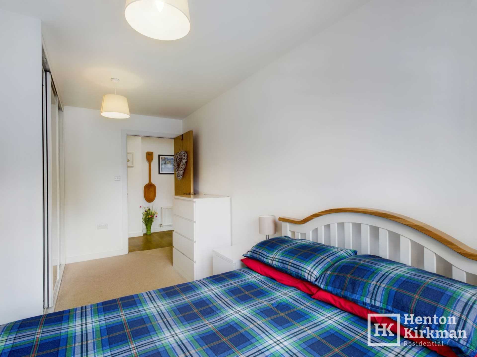 Additional Property Image 2 bedroom Apartment for sale in Billericay 9