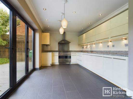 Additional Property Image 5 bedroom Detached for sale in Billericay 5