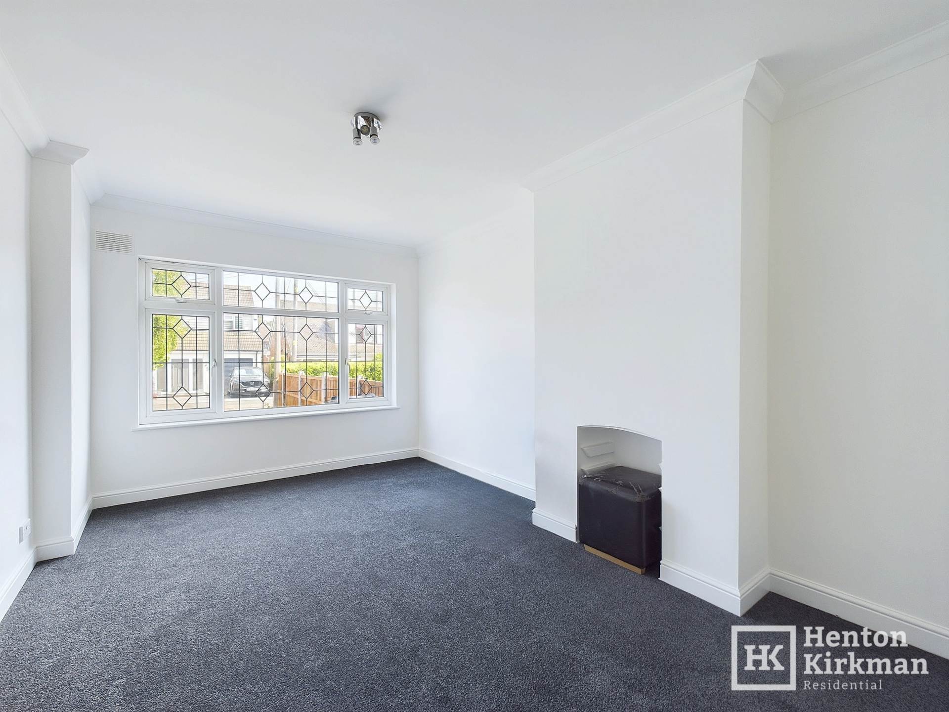 Additional Property Image 2 bedroom Semi Detached Bungalow for sale in Billericay 6
