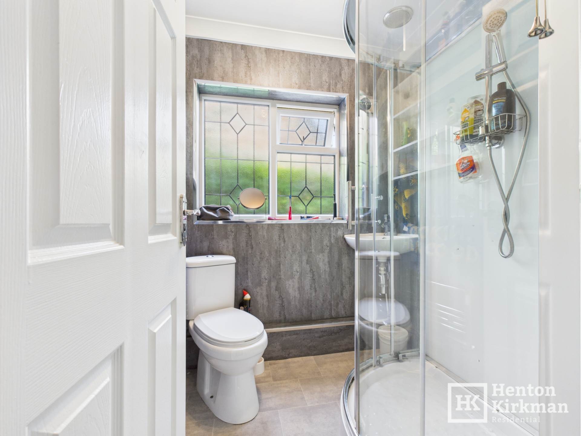 Additional Property Image 2 bedroom Semi Detached Bungalow for sale in Billericay 8