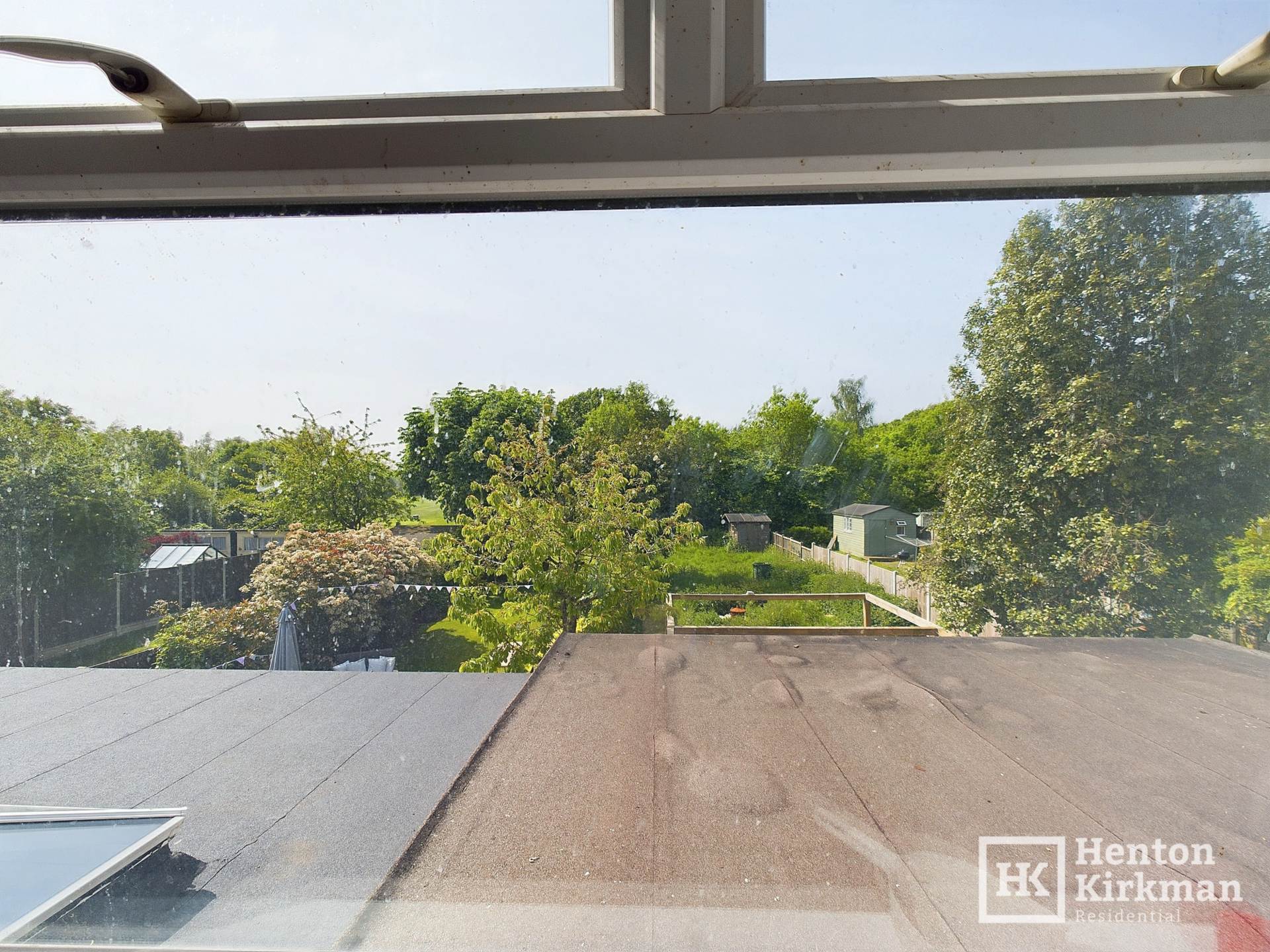 Additional Property Image 2 bedroom Semi Detached Bungalow for sale in Billericay 14