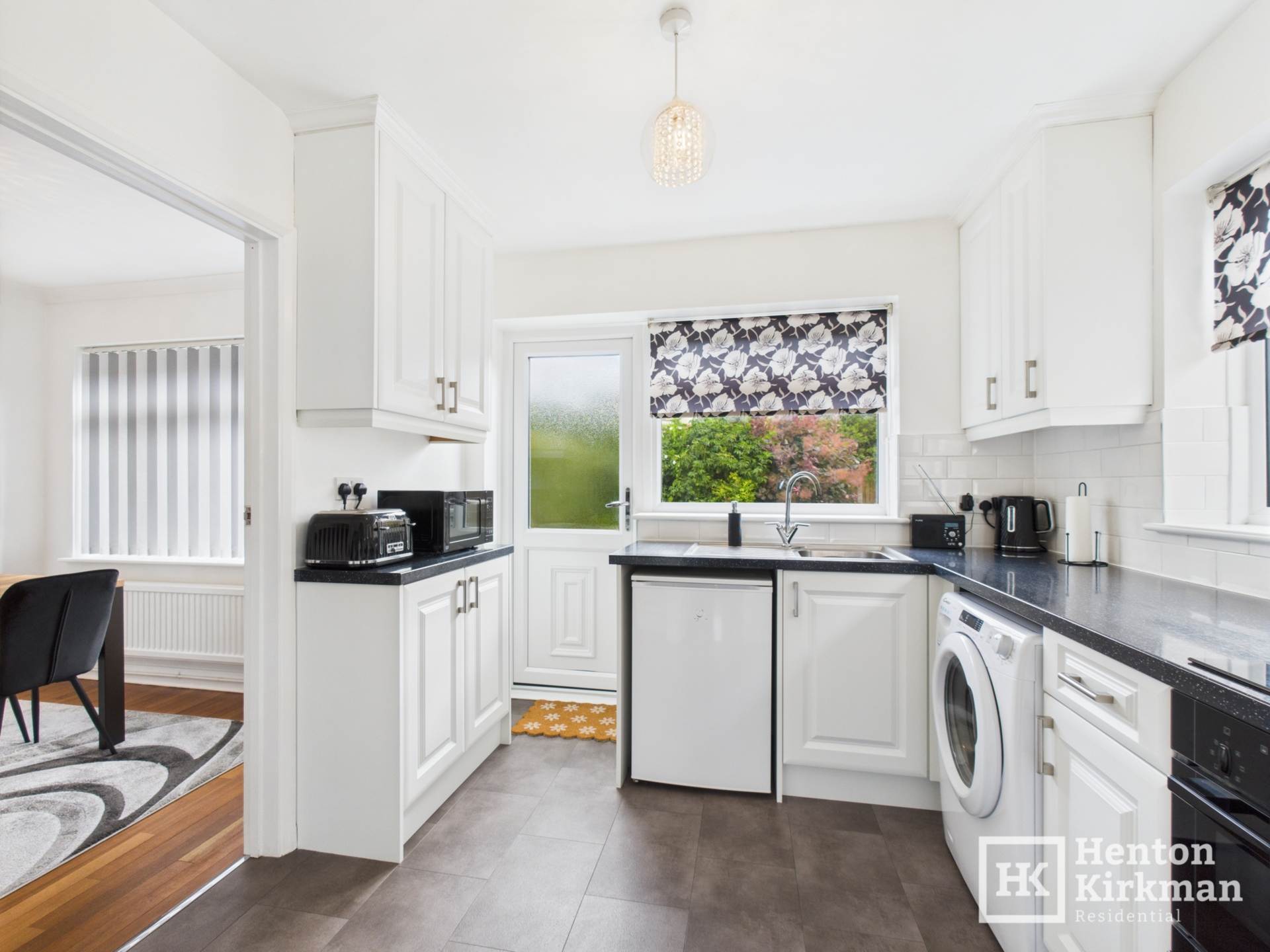 Additional Property Image 3 bedroom Semi Detached for sale in Billericay 6
