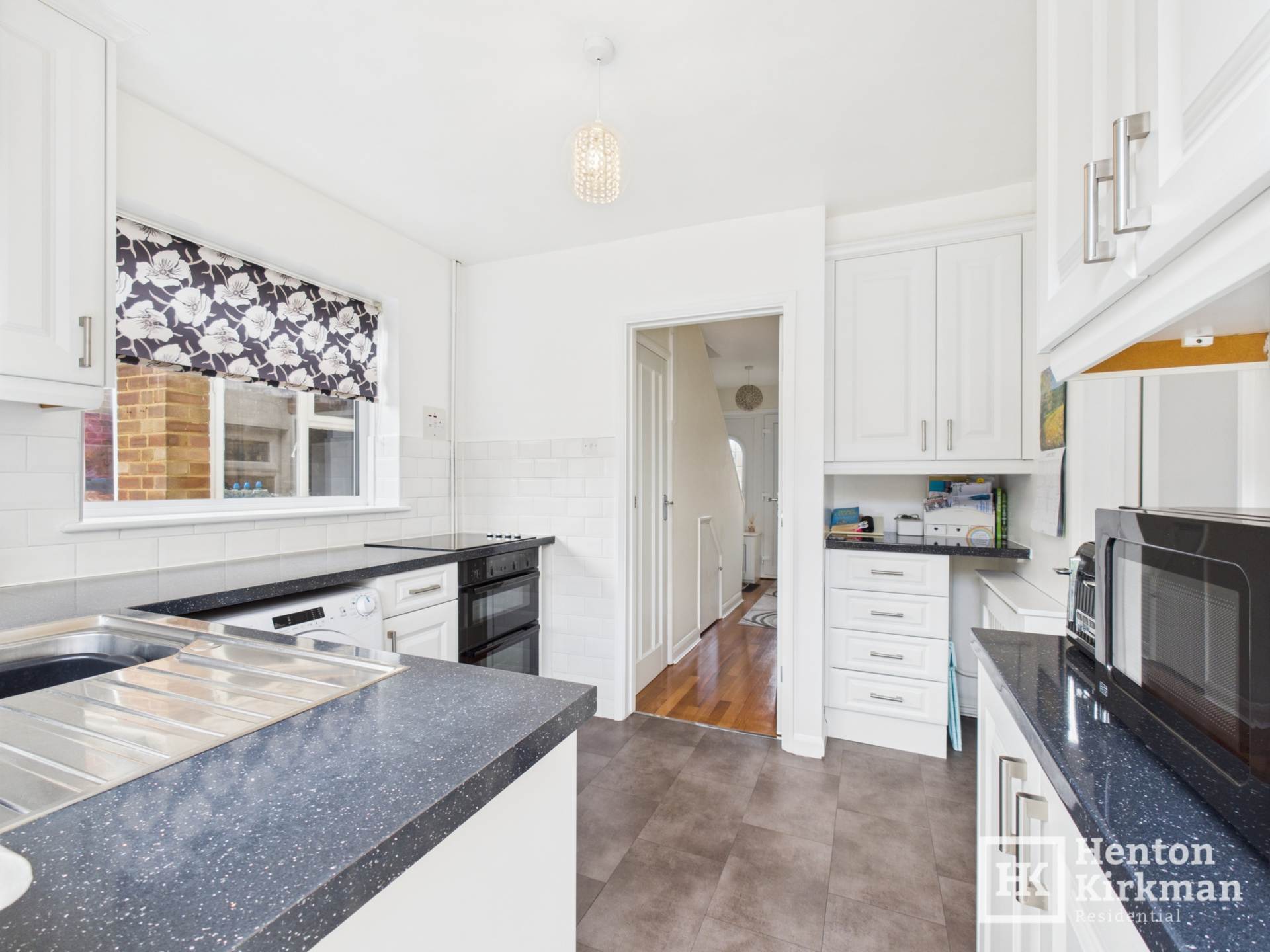 Additional Property Image 3 bedroom Semi Detached for sale in Billericay 7
