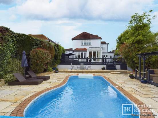 Additional Property Image 5 bedroom Detached for sale in Billericay 2
