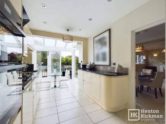 Additional Property Image 5 bedroom Detached for sale in Billericay 11