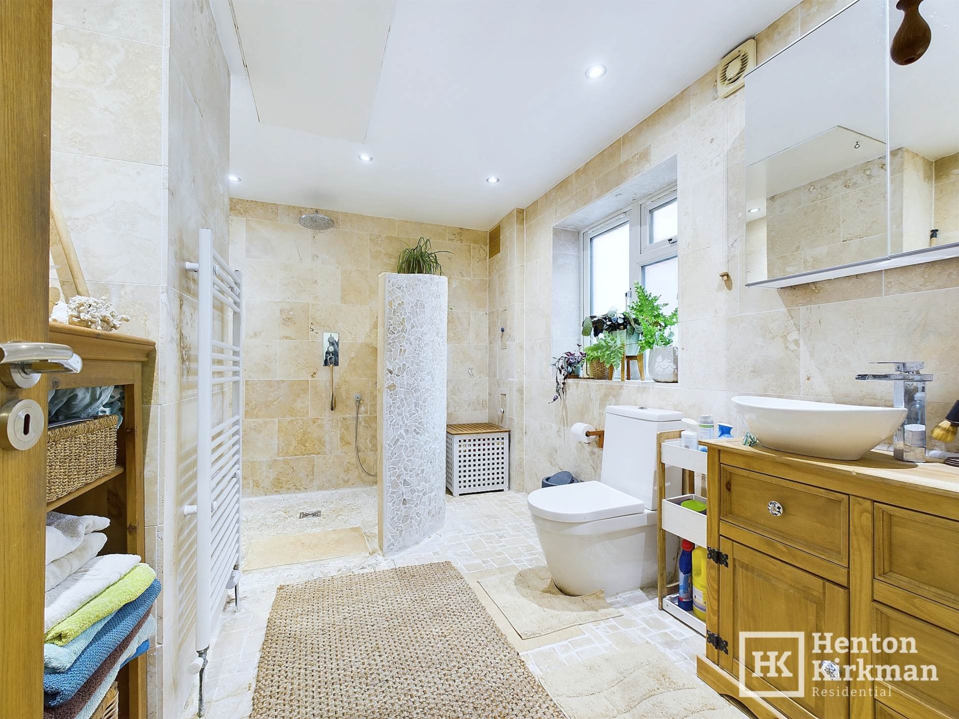 Additional Property Image 3 bedroom Detached for sale in Billericay 17