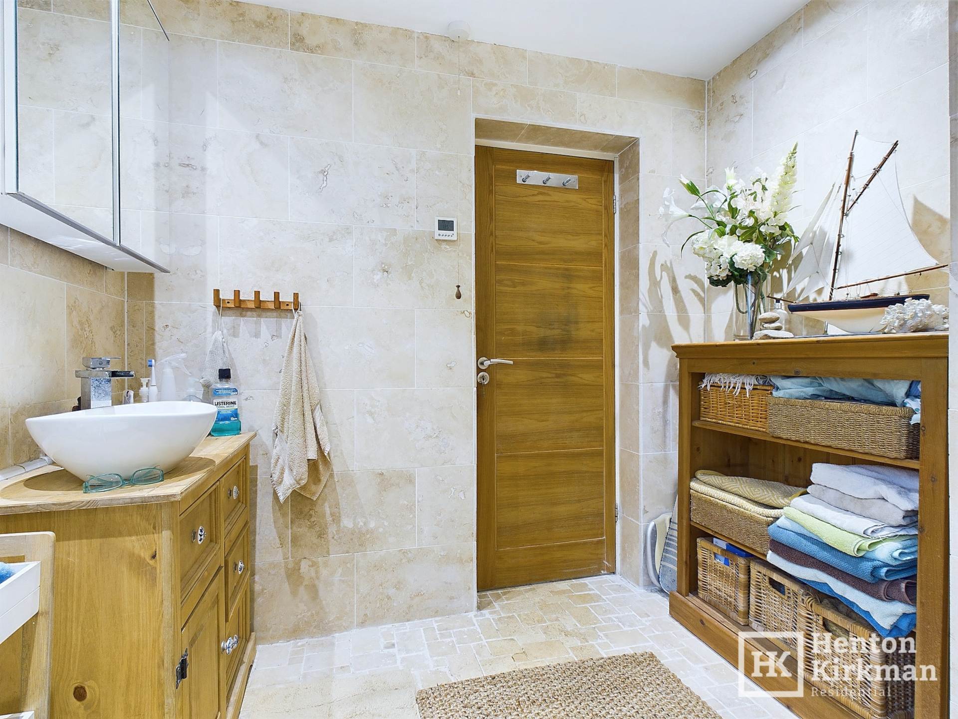 Additional Property Image 3 bedroom Detached for sale in Billericay 19