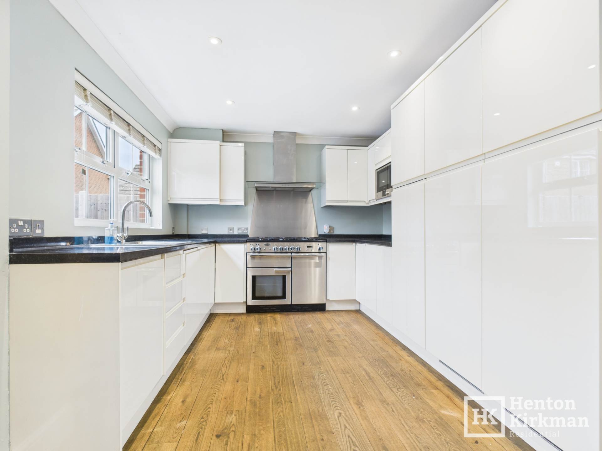 Additional Property Image 5 bedroom Detached for sale in Billericay 9